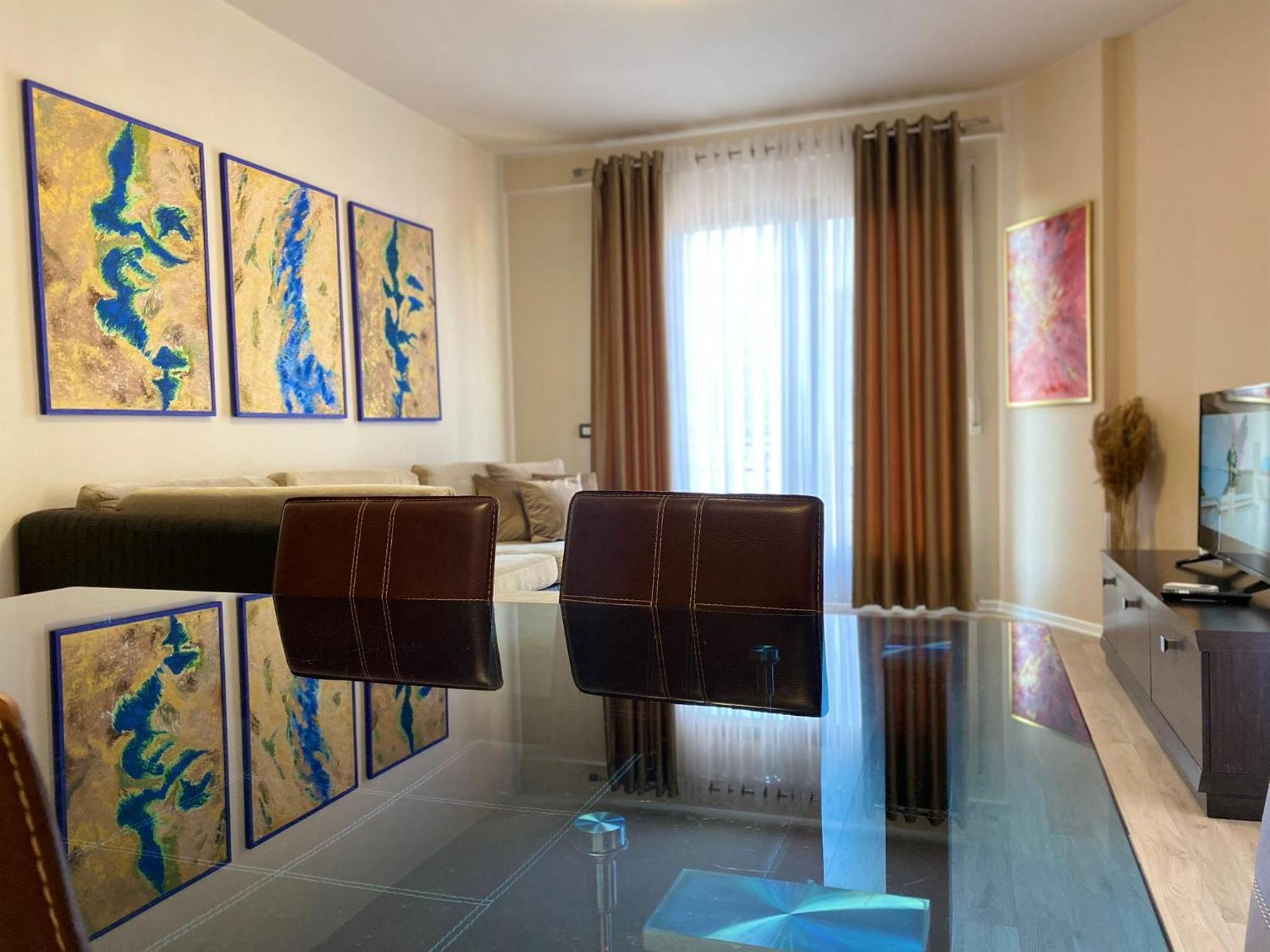 Nemis Apartments In The Centre Of Tirana Four Free Parking Exteriér fotografie