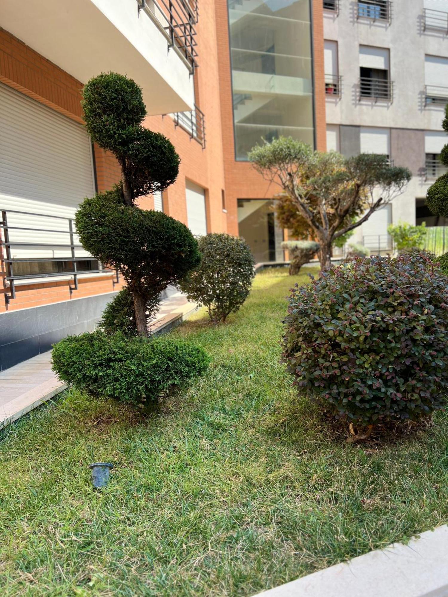 Nemis Apartments In The Centre Of Tirana Four Free Parking Exteriér fotografie